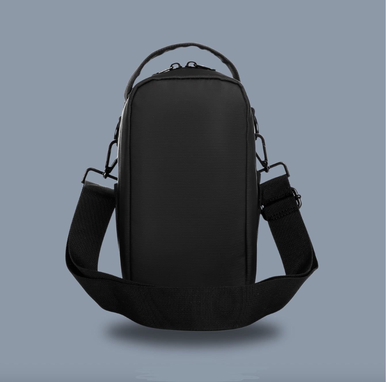 HydroMag™ – Sacoche sportive qui protège tes essentiels